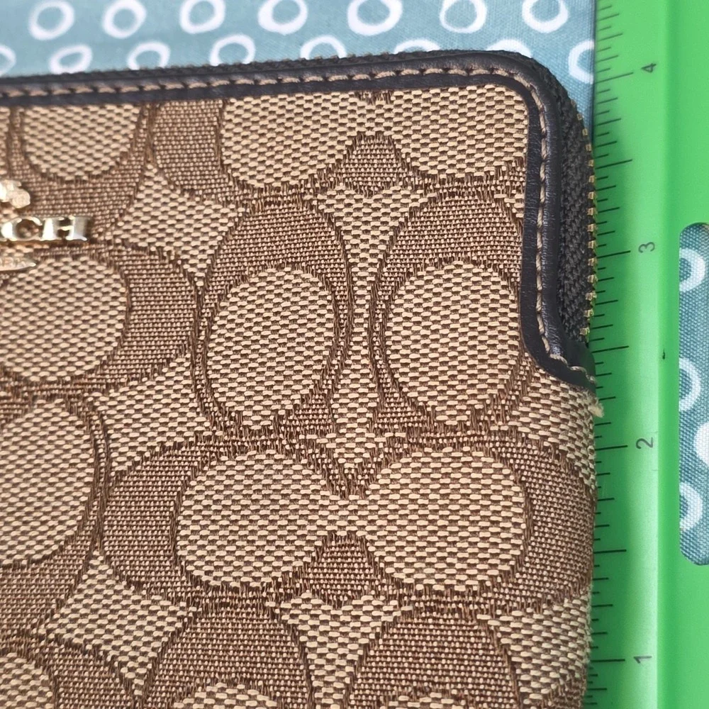 Coach Signature 4x6 Wristlet Zippered Brown Tan Canvas L1878 F58033